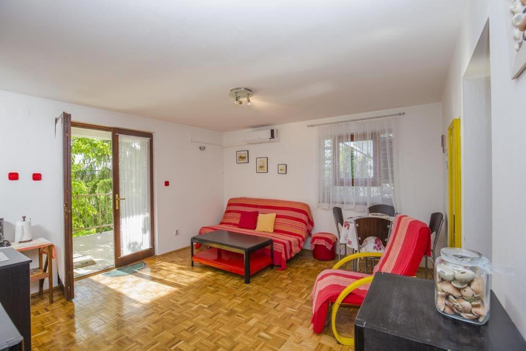 Apartman Laurus Малинська Екстер'єр фото
