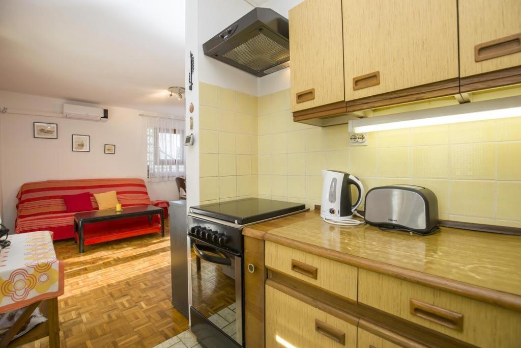 Apartman Laurus Малинська Екстер'єр фото